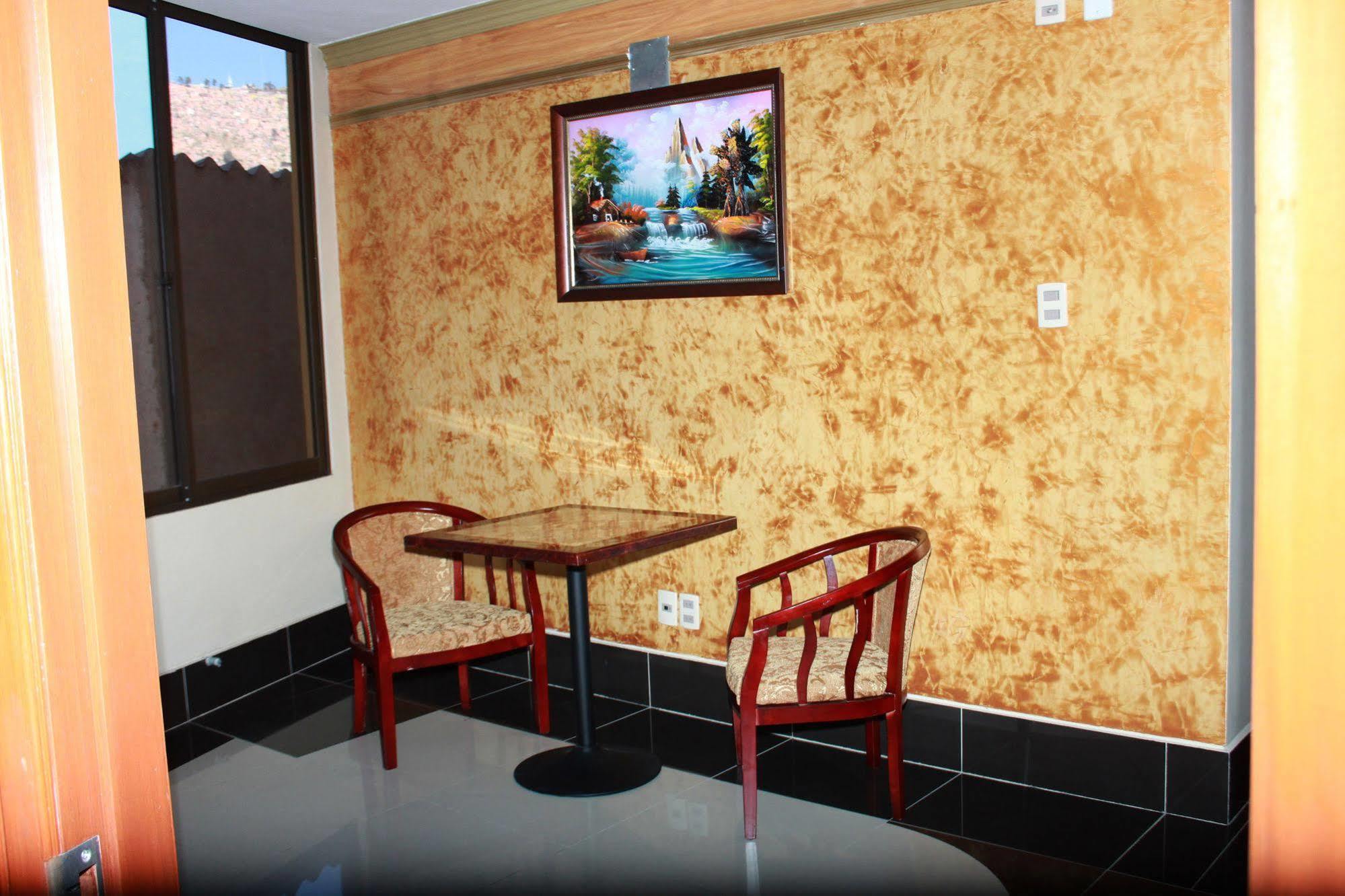 Golden Palace La Paz Luaran gambar